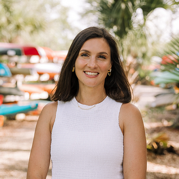 Portrait of Joanna Zsido, Real Estate Advisor.